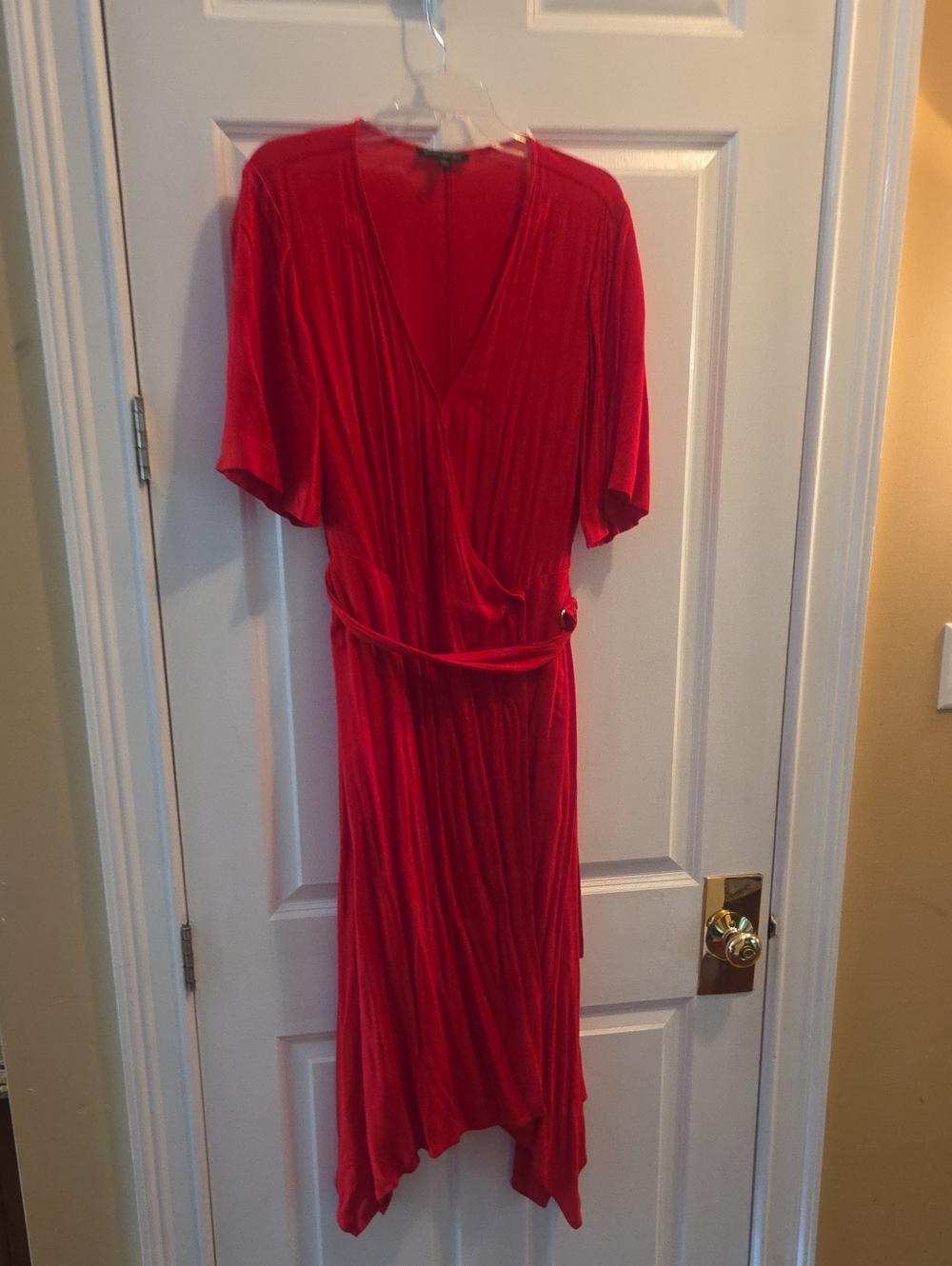 Banana Republic Red V-Neck Wrap Dress with Self-Tie - 8 Tall